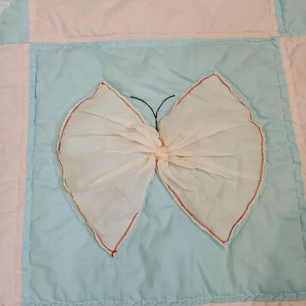 Vintage Butterfly‎ Floral Quilt Tapestry Embroidered Pastel Blue Pink 42 x 42